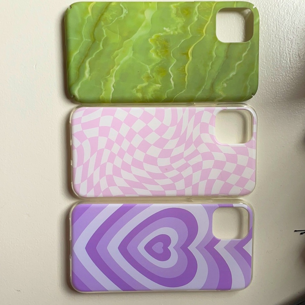 3 iPhone 11 phone cases